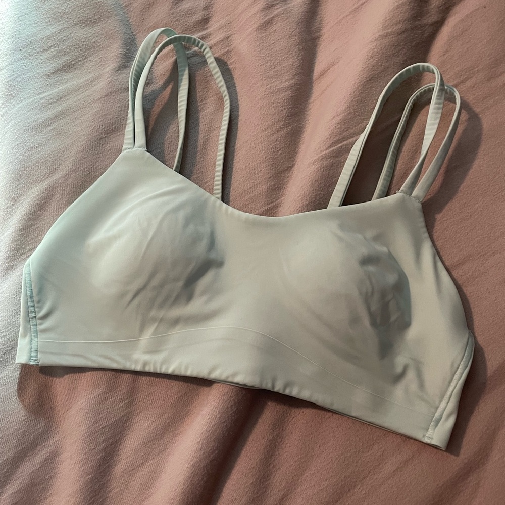 lululemon like a cloud bra